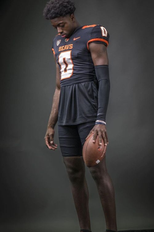 Aidan Chiles Captured in Beavers Back and Orange Jersey: Behind the Scenes of the Oregon State Photoshoot, August 5, 2023