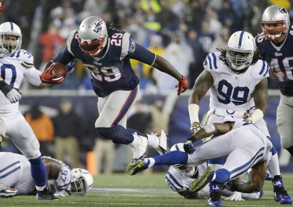 LeGarrette Blount's physical running style will loom large today when the Patriots enter the red zone.