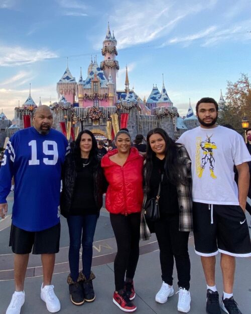 Larry Allen Wife & Kids Making Memories With The Family At Disneyland In 2021